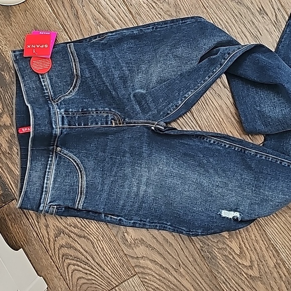 Spanx distressed ankle jeans size small - Picture 5 of 5